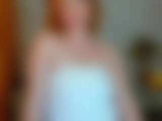 Live cam show with NatalieMooreBluff - Joi on Stripli.com