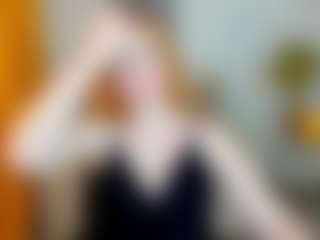 Live cam show with NatalieMooreBluff - Facial Piercings on xDating