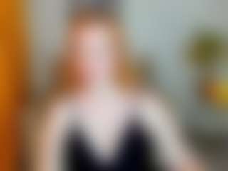 Live cam show with NatalieMooreBluff - Foot Fetish on Pornisteam.com