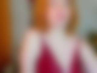 Live cam show with NatalieMooreBluff - Red Hair on mypornchat.com