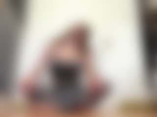 Live cam show with Mary - Teen (18+) on Fling VIP Chat