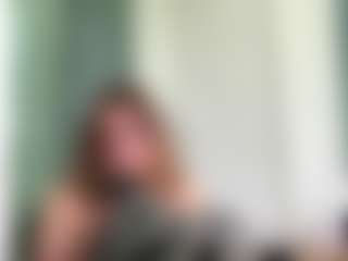 Live cam show with Mary - Teen (18+) on hotwifechat.live