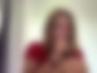 Live cam show with Mary - Curvy Middle Aged on TastyBlacksLive