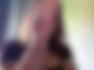 Live cam show with Mary - Butt Plug on AdultVida.com