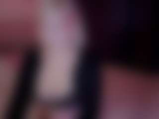 Live cam show with sirenveya - Deepthroat on AdultVida.com