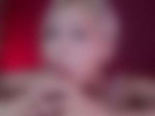 Live cam show with sirenveya - Butt Plug on Milfs Live