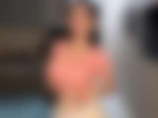 Live cam show with TowandaMekee - Spanking on AdultVida.com