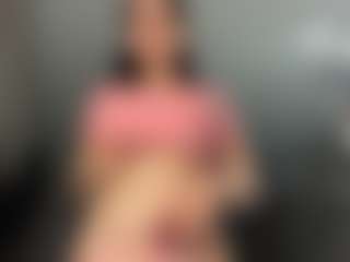Live cam show with TowandaMekee - Skinny on CamSodaAdn