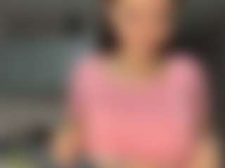 Live cam show with TowandaMekee - Asian Teen (18+) on Mixed Magazine Live