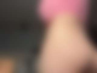 Live cam show with TowandaMekee - Asian on AdultVida.com