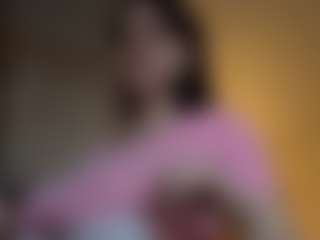 Live cam show with TowandaMekee - Small Tits on makecum.org