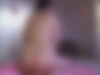 Live cam show with Mia - Gape on Camsoda