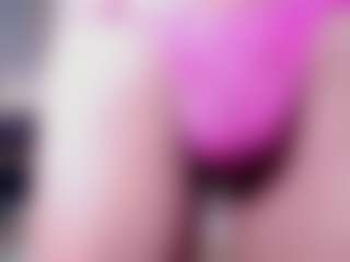 VictoriaWaltonn's Live Sex Cam Show