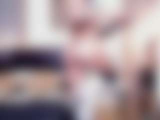 Live cam show with VictoriaWaltonn - Colombia on Gym Cam Girls