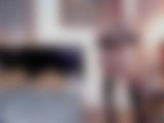 Live cam show with VictoriaWaltonn - Black Hair on Soda Cam