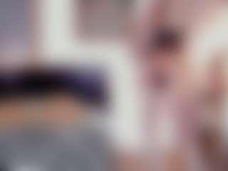 VictoriaWaltonn's Live Sex Cam Show