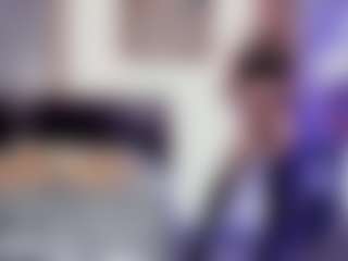 Live cam show with VictoriaWaltonn - Brown Eyes on livesuperchat.net