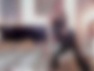 Live cam show with VictoriaWaltonn - HD on Gym Cam Girls