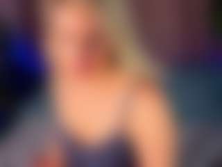 Live cam show with Betty-Brock - Mature on 1on1-livenow