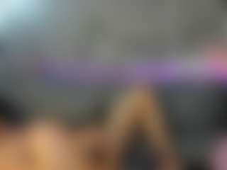 Betty-Brock MILF webcam performer live streaming