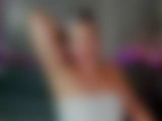 Live cam show with Betty-Brock - Camel Toe on liverealitysex.com