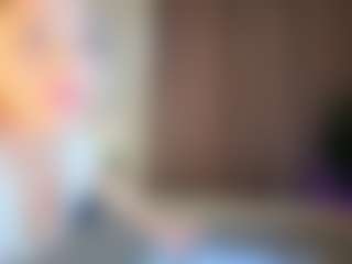Live cam show with Betty-Brock - Ride Torso on fapnchat