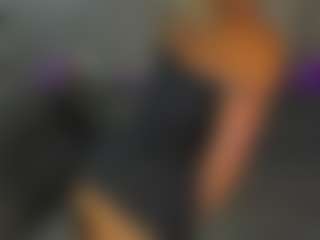 Live cam show with Betty-Brock - Shaved on Taboo Cams XXX