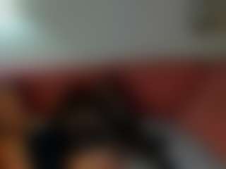 Betty-Brock MILF webcam performer live streaming