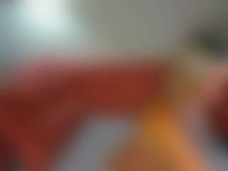 Live cam show with Betty-Brock - Shaved on slutload