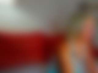 Live cam show with Betty-Brock - Cute on Nude Live Now