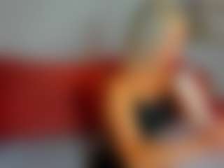 Live cam show with Betty-Brock - Ride Torso on Camsoda