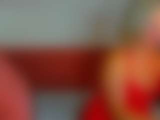 Live cam show with Betty-Brock - Mature on Camsoda