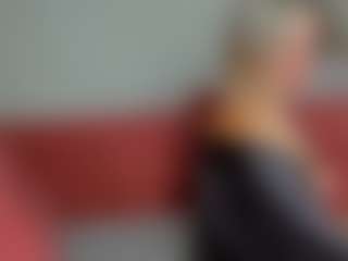Live cam show with Betty-Brock - Slender on infinitiblacc.com