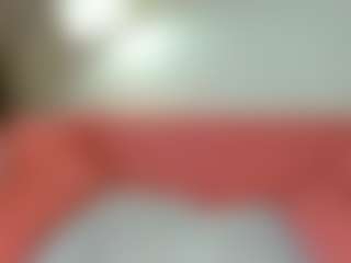 Live cam show with Betty-Brock - Shaved on TottyGirls