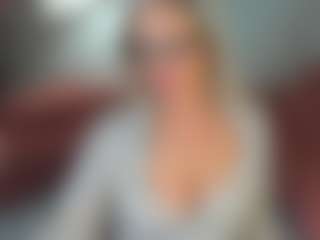 Betty-Brock's Live Sex Cam Show