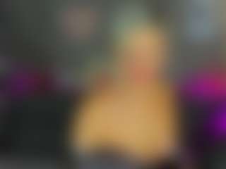 Live cam show with Betty-Brock - Shaved on nudelive.tv