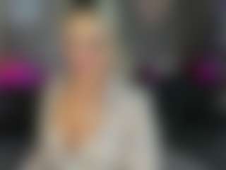 Live cam show with Betty-Brock - Slender on Cam Slut