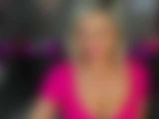 Betty-Brock MILF webcam performer live streaming