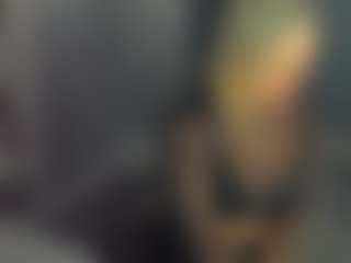 Live cam show with Betty-Brock - Ride Torso on mypornchat.com