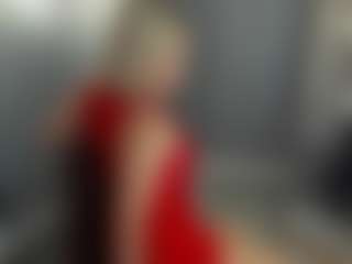 Live cam show with Betty-Brock - Mature on Dolls Live