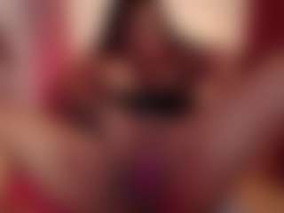 DulceDeyan's Live Sex Cam Show