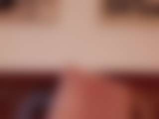Live cam show with DulceDeyan - Oil on xplaylive.com