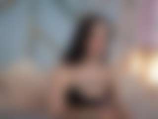 Live cam show with EmilyyMoon - Tittyfuck on Mixed Magazine Live