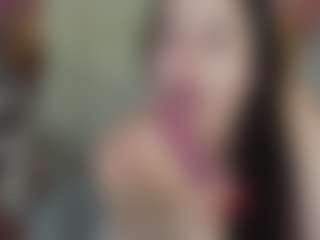 EmilyyMoon's Live Sex Cam Show