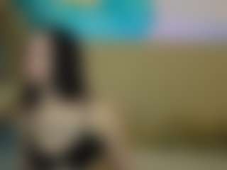 EmilyyMoon's Live Sex Cam Show