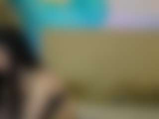 EmilyyMoon's Live Sex Cam Show