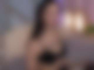 EmilyyMoon's Live Sex Cam Show
