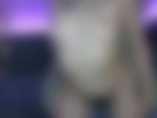 EmilyyMoon's Live Sex Cam Show