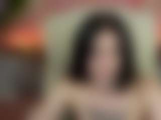 EmilyyMoon's Live Sex Cam Show