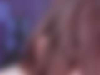 Live cam show with HeikeCastongvay - Yoga on x69.live